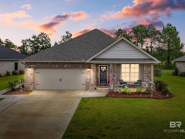 9951 Lakeview Dr, Foley, AL 36535