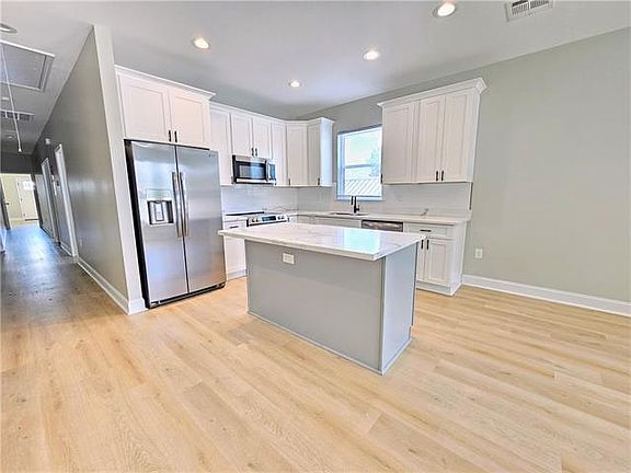 2nd image of 1706 General Ogden St