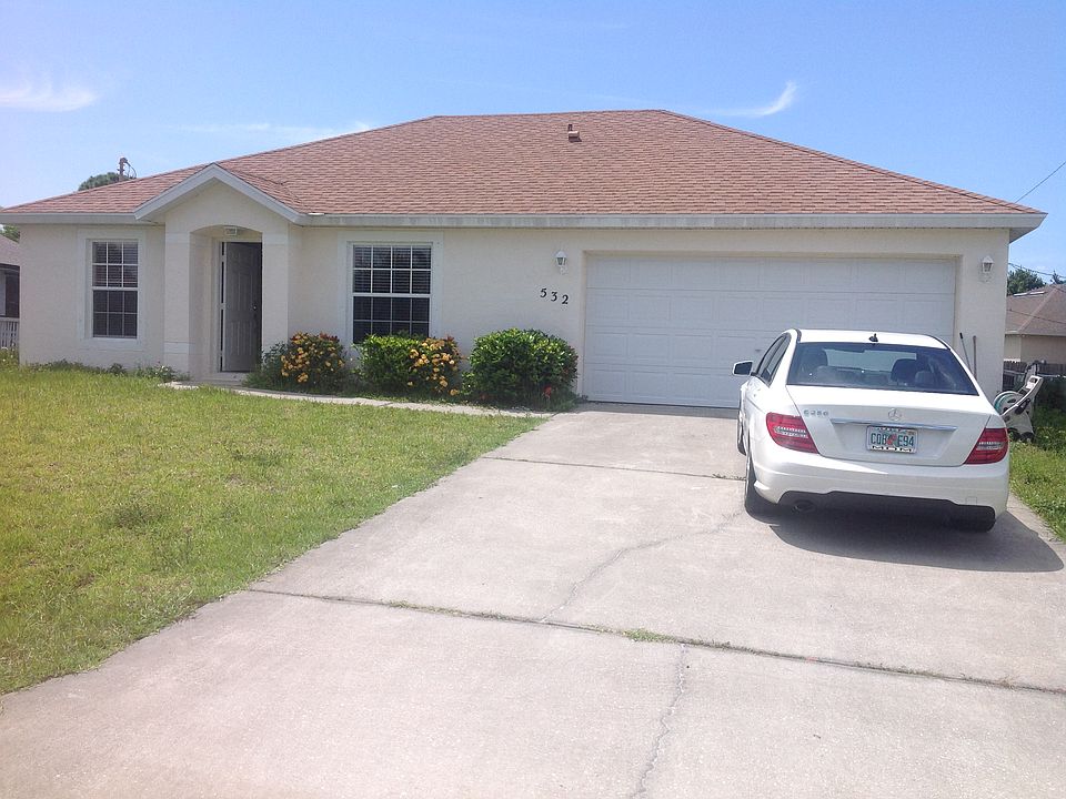 1st image of 532 NW Salina Ter