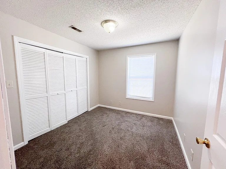 2862 Cobalt Dr #G — Photo 3