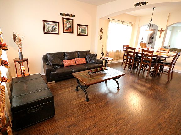 4th image of 10802 Cove Point Dr