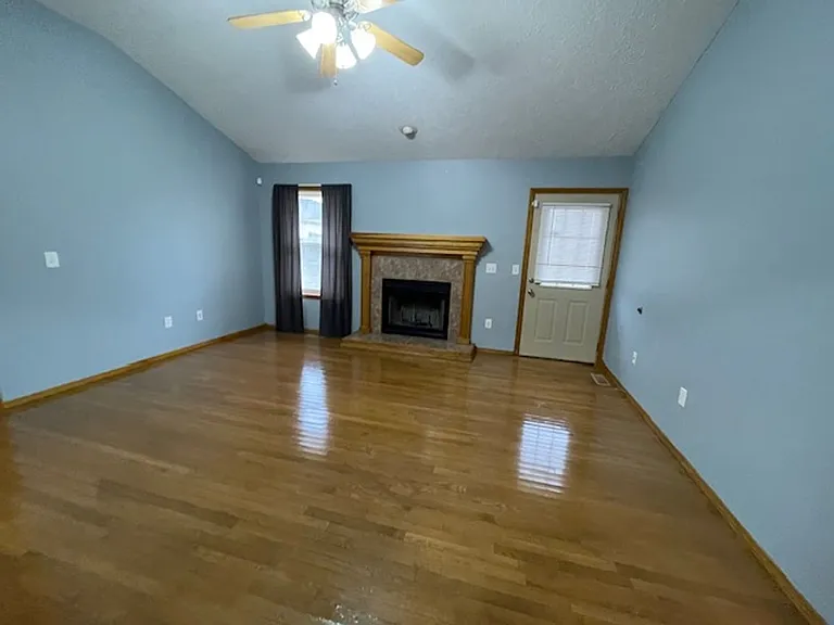 834 S Mahn Ave — Photo 19