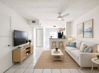 Condo, Miami, FL 33133