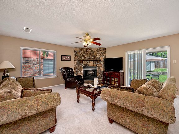 2nd image of 6453 Starnes Rd