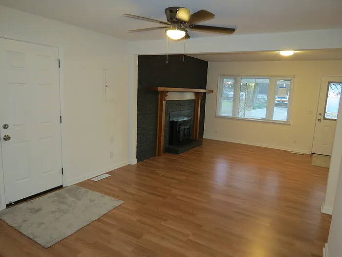 1680 Hillcrest Ave — Photo 6