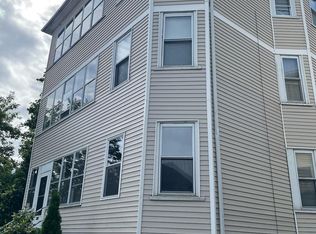124 Dorchester St #1, Worcester, MA 01604