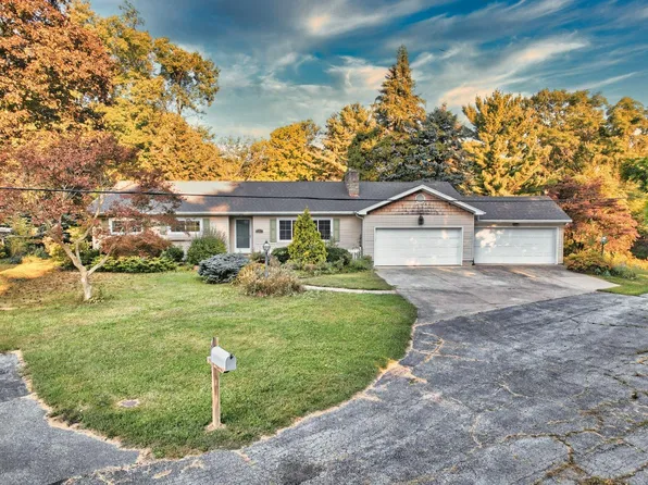 5 Valleyview St, Berlin Heights, OH 44814