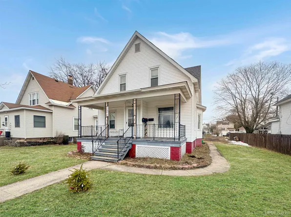 309 S 18th St, Escanaba, MI 49829