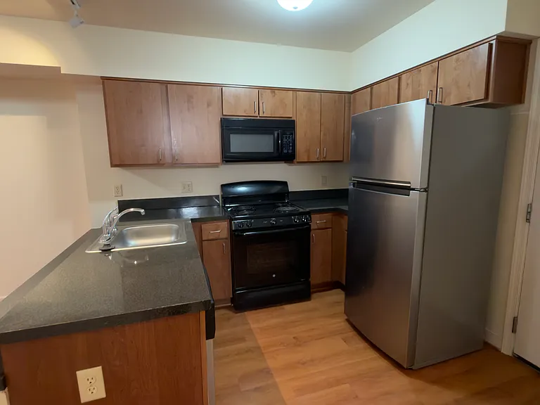 6925 Georgia Ave N.W — Photo 17