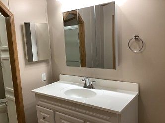 3rd image of 307 Oak Rdg #307