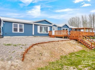 7845 Elmore Rd, Fruitland, ID 83619