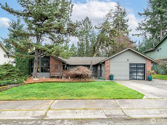 2nd image of 16540 147th Avenue SE