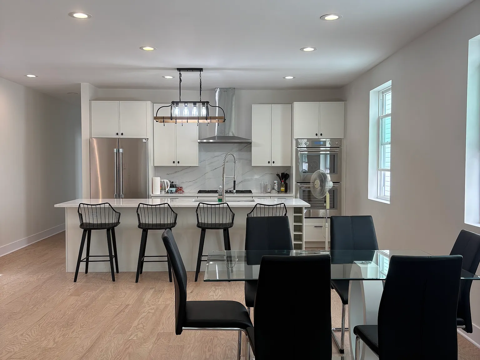 1 bed, 500 sqft, $1,200 — Photo 4