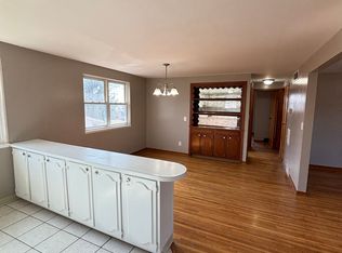 33 Patsy Ln, Depew, NY 14043