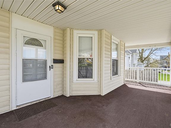 5th image of 2 Lansing St