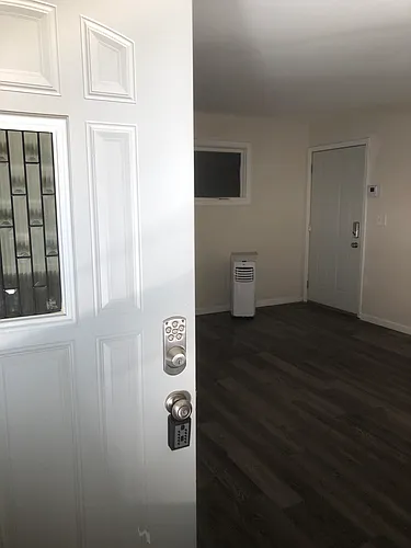 841 Douglas St #3 Photo 1