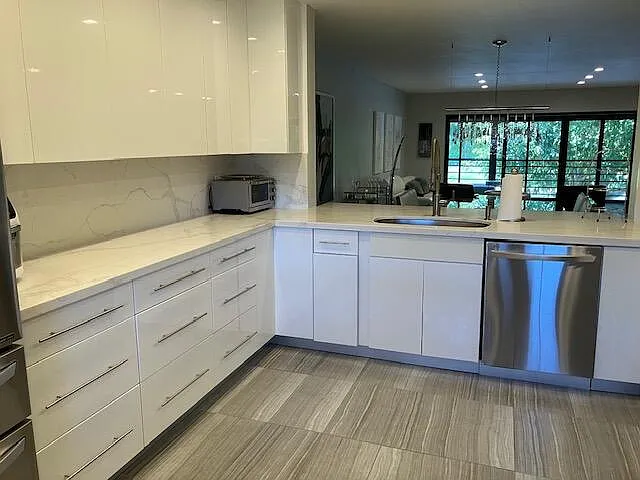 6434 Aspen Glen Cir — Photo 10