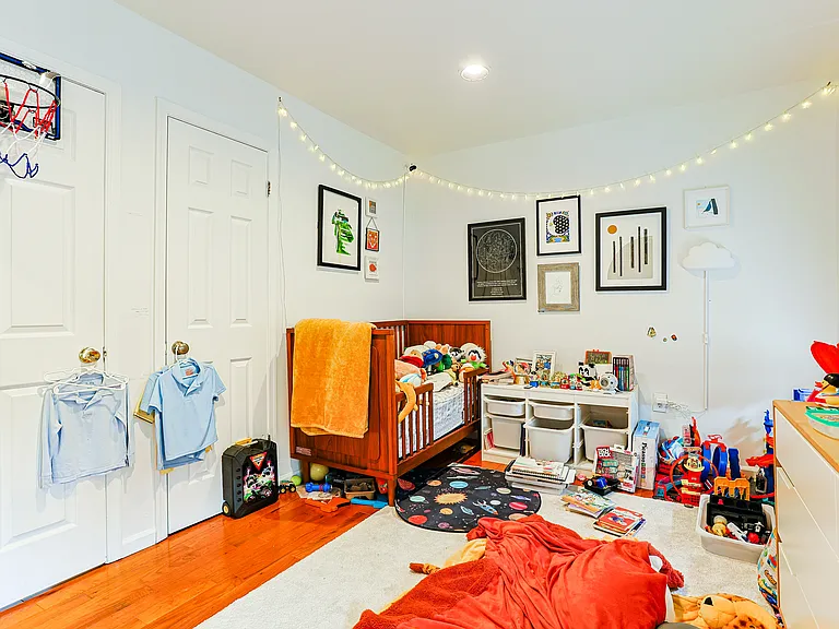 722 Kater St #2 — Photo 10