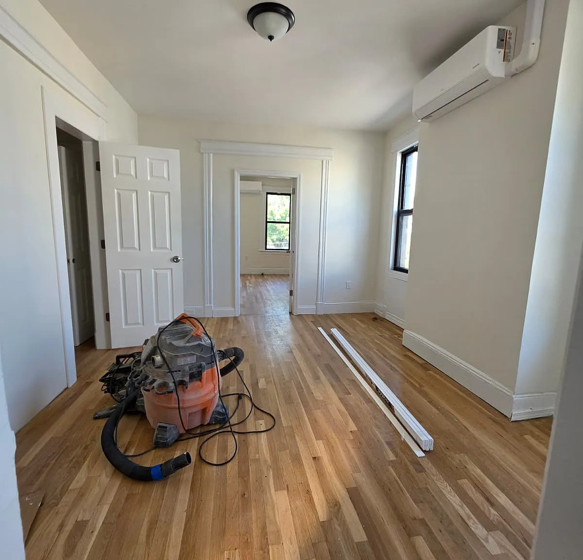 60-42 54th Pl — Photo 3