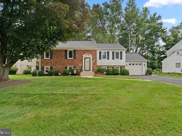 19425 Rena Ct, Brookeville, MD 20833