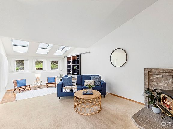 5th image of 11311 67th Avenue Ct NW
