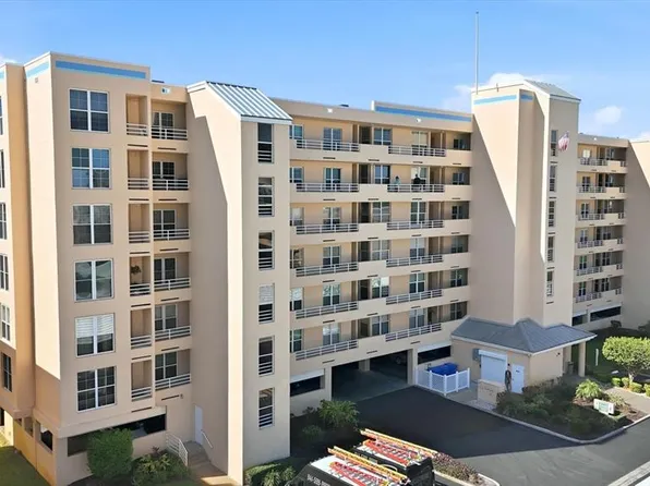 4460 Fairways Blvd APT 302, Bradenton, FL 34209