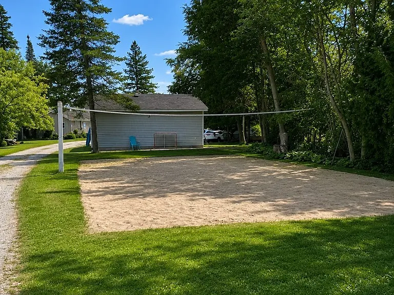 5470 Penetanguishene Rd — Photo 22