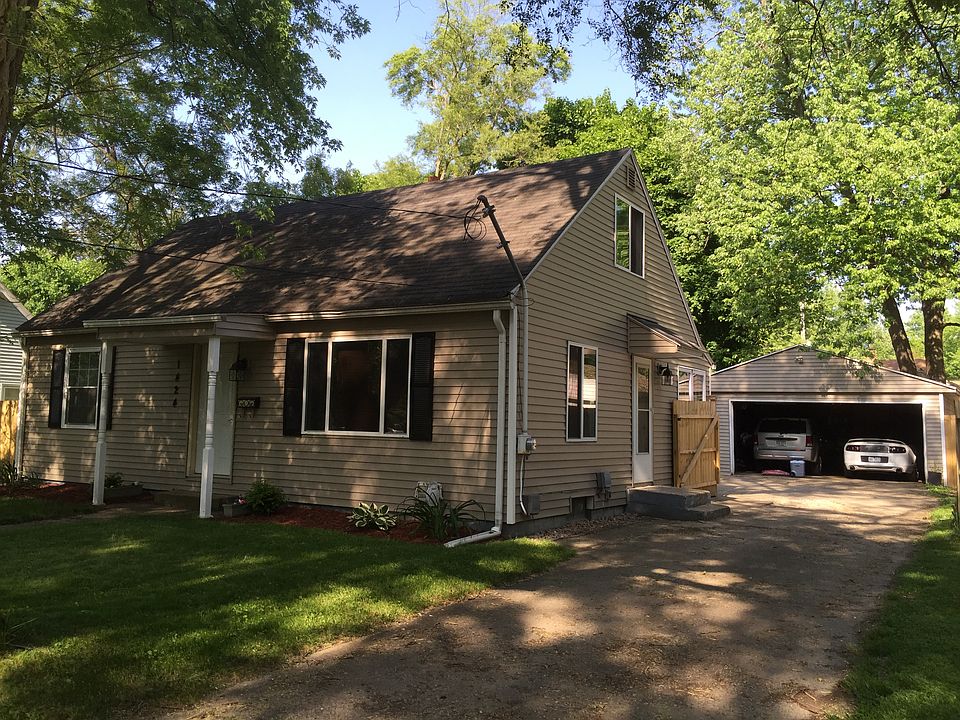 1st image of 1424 Waverly Dr