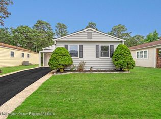 265 Costa Mesa Dr, Toms River, NJ 08757