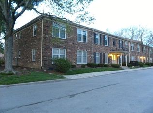 4701 Salisbury Sq APT 101, Saint Matthews, KY 40207