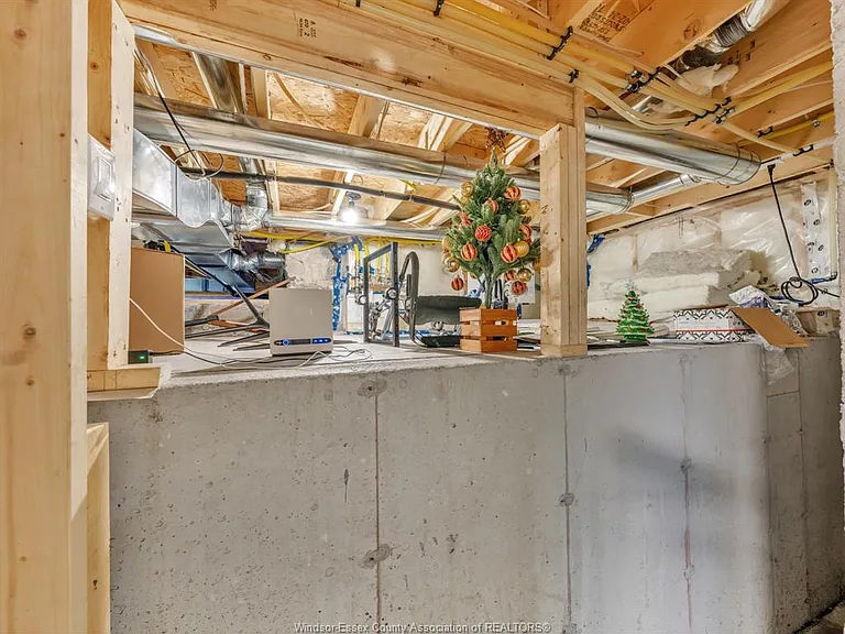281 Brighton Rd — Photo 39