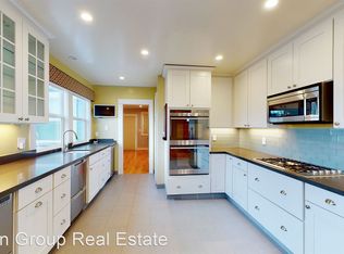 6108 Outlook Ave, Oakland, CA 94605