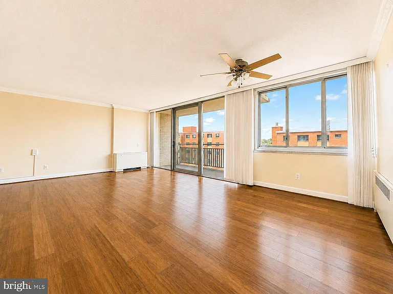 1301 S Arlington Ridge Rd #508 — Photo 7