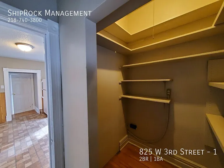 825 W 3rd St #1 — Photo 6