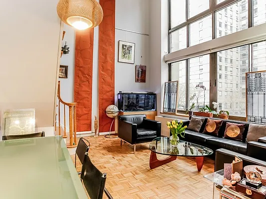 Sold by Sotheby's International Realty | media 1