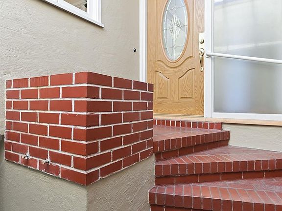 4th image of 2043 35th Ave
