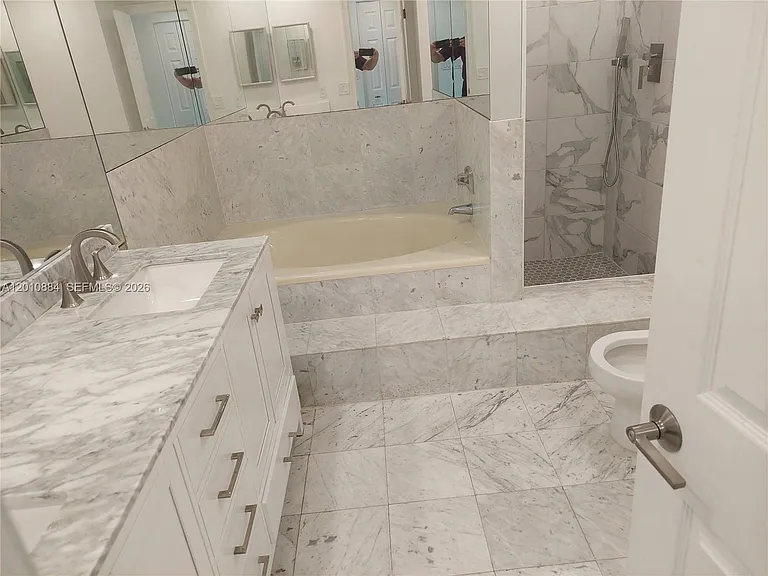 255 S Poinciana Dr #605 — Photo 34