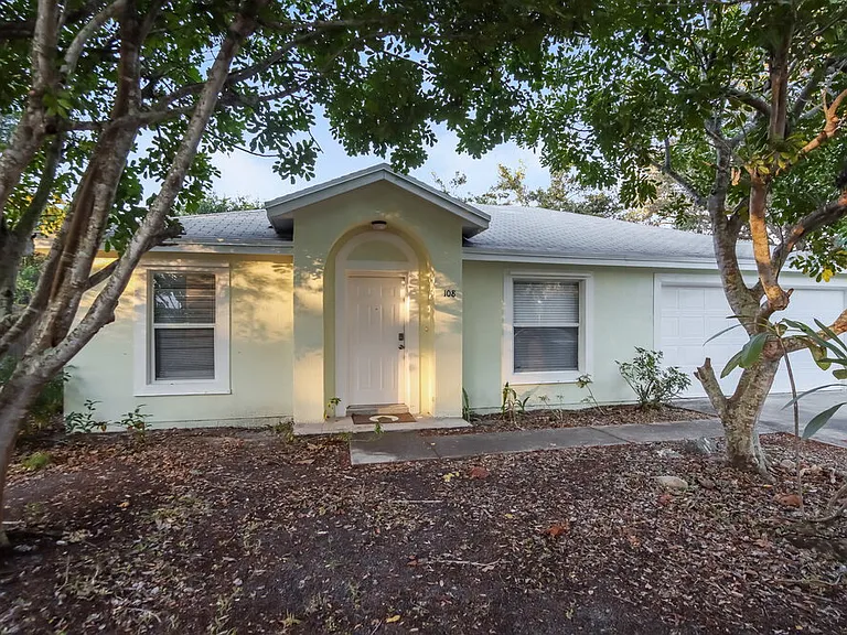 108 Osceola Ave — Photo 3