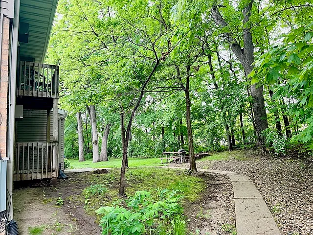 2500 Pheasant Ridge Trl #23 — Photo 16