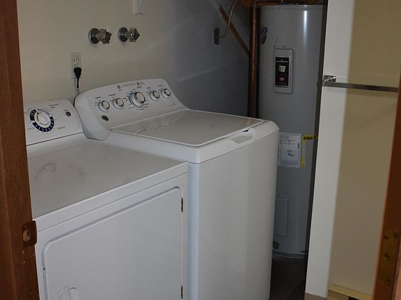 3rd image of 1503 7th St E #A
