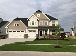 2443 Woodhawk Ln, Avon, OH 44011