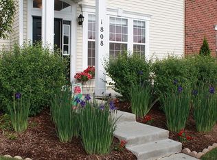 1808 Powers Rd, Woodstock, IL 60098