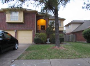 7734 Pouter Dr, Houston, TX 77083