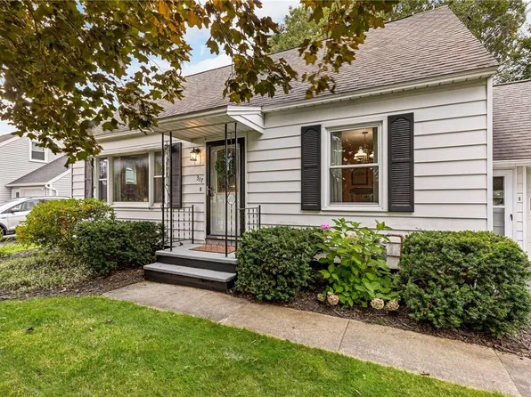 317 Marilyn Ave, North Syracuse, NY 13212