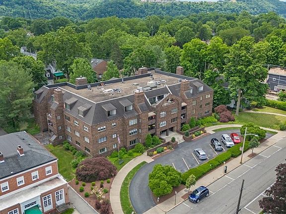 3rd image of 316 Beaver St APT 402