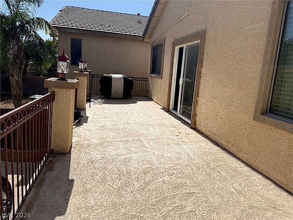 4th image of 9109 Little Horse Ave