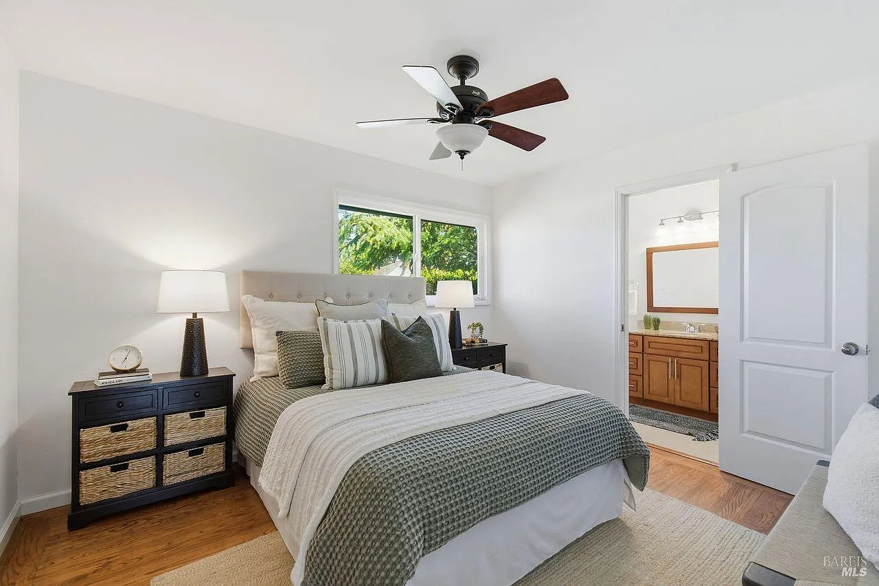 1835 Tisserand Drive - Photo 4