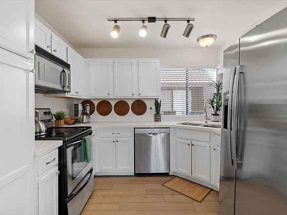 2nd image of 5122 E Shea Blvd Unit 2092