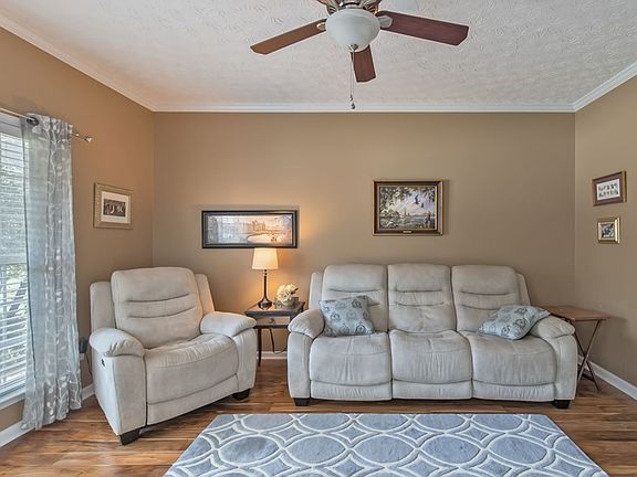 5th image of 10311 Green Glen Ct
