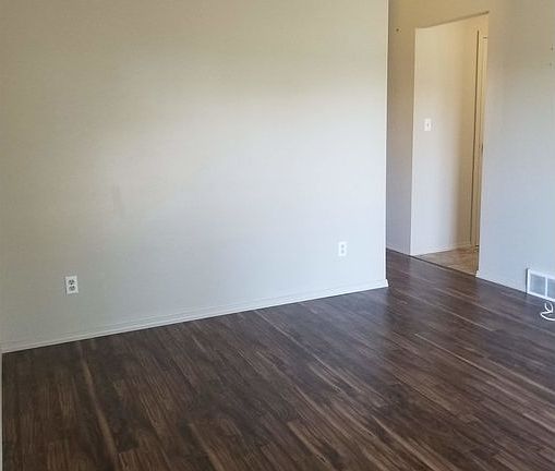 2nd image of 6929 59th Ave #1A